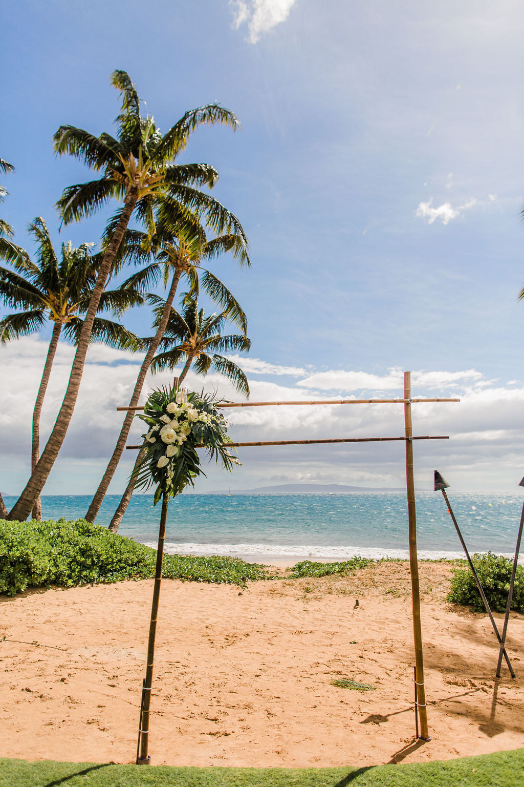 Hawaiian Goddess - Arch Arrangements