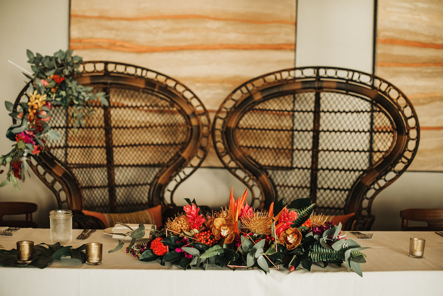 Modern Sweetheart - Long Table Decor - Fernhouse Flowers Maui
