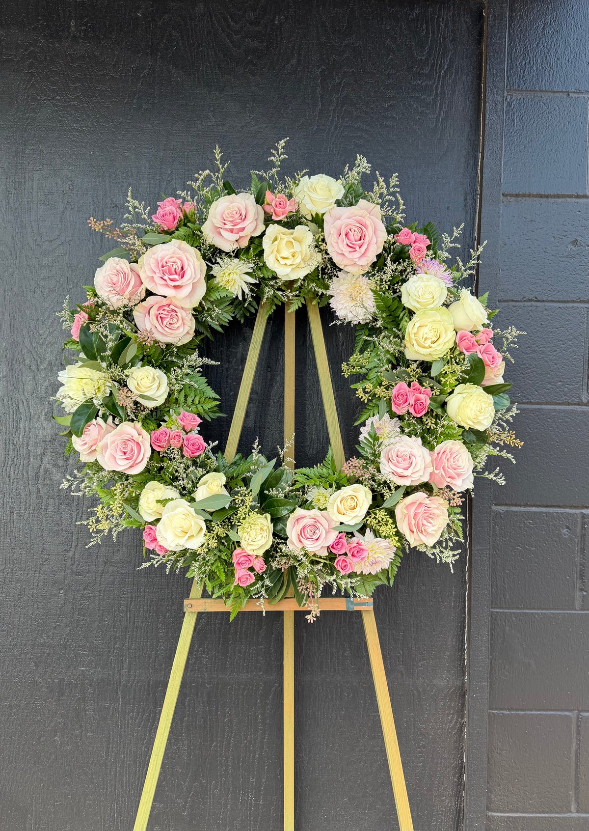 Pretty in Pink - Standing Wreath