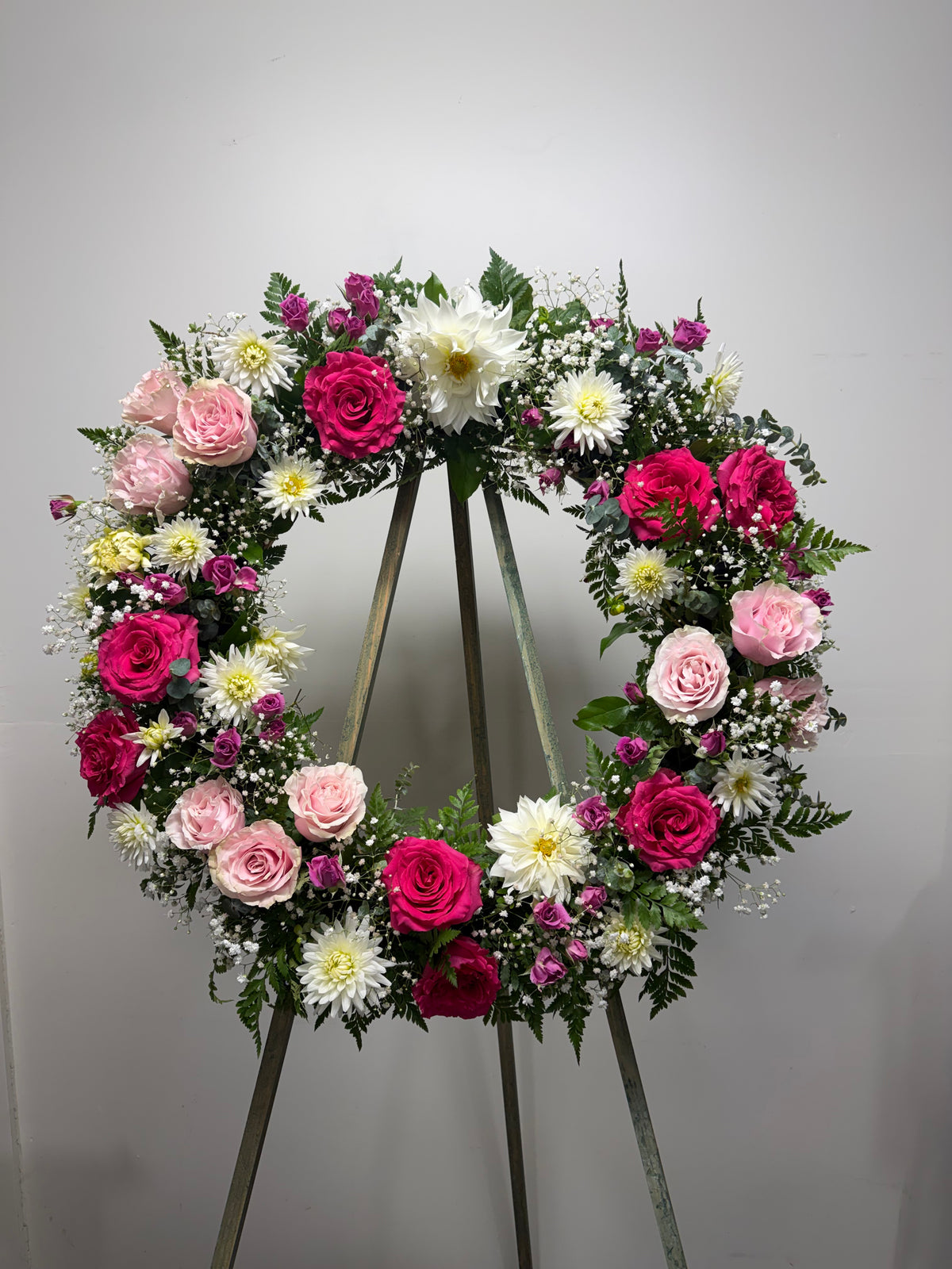 Pretty in Pink - Standing Wreath