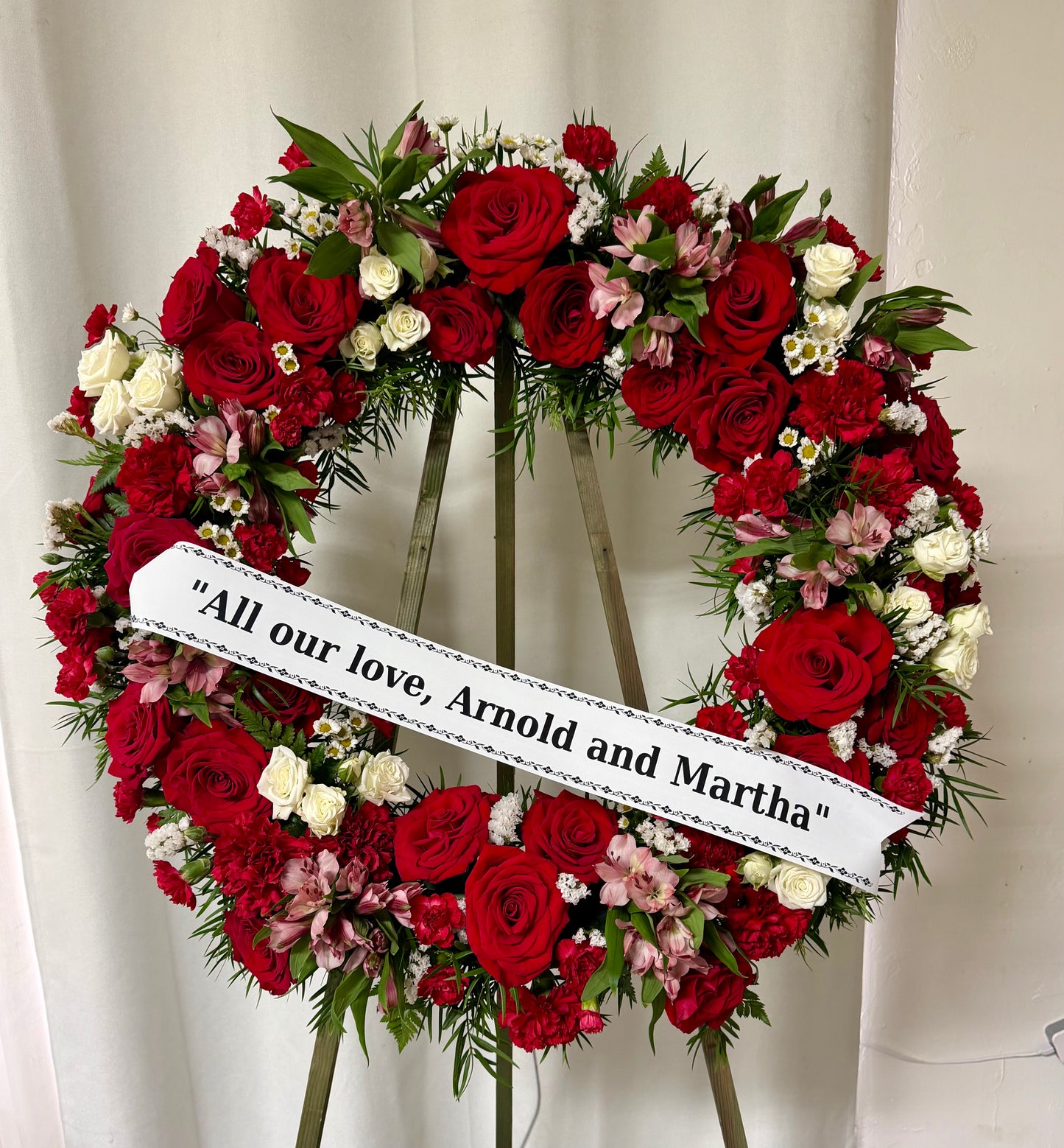 To Remember You By - Standing Wreath