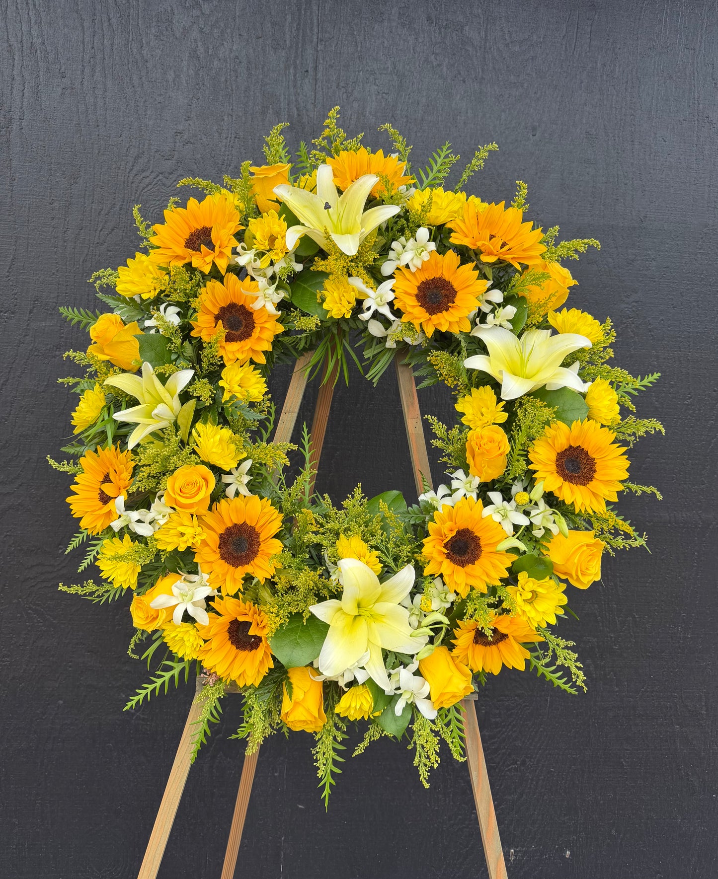 Sunrise Remembrance - Standing wreath