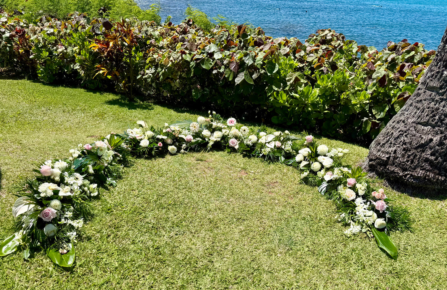 Romantic Tones - Flower Garland Circle
