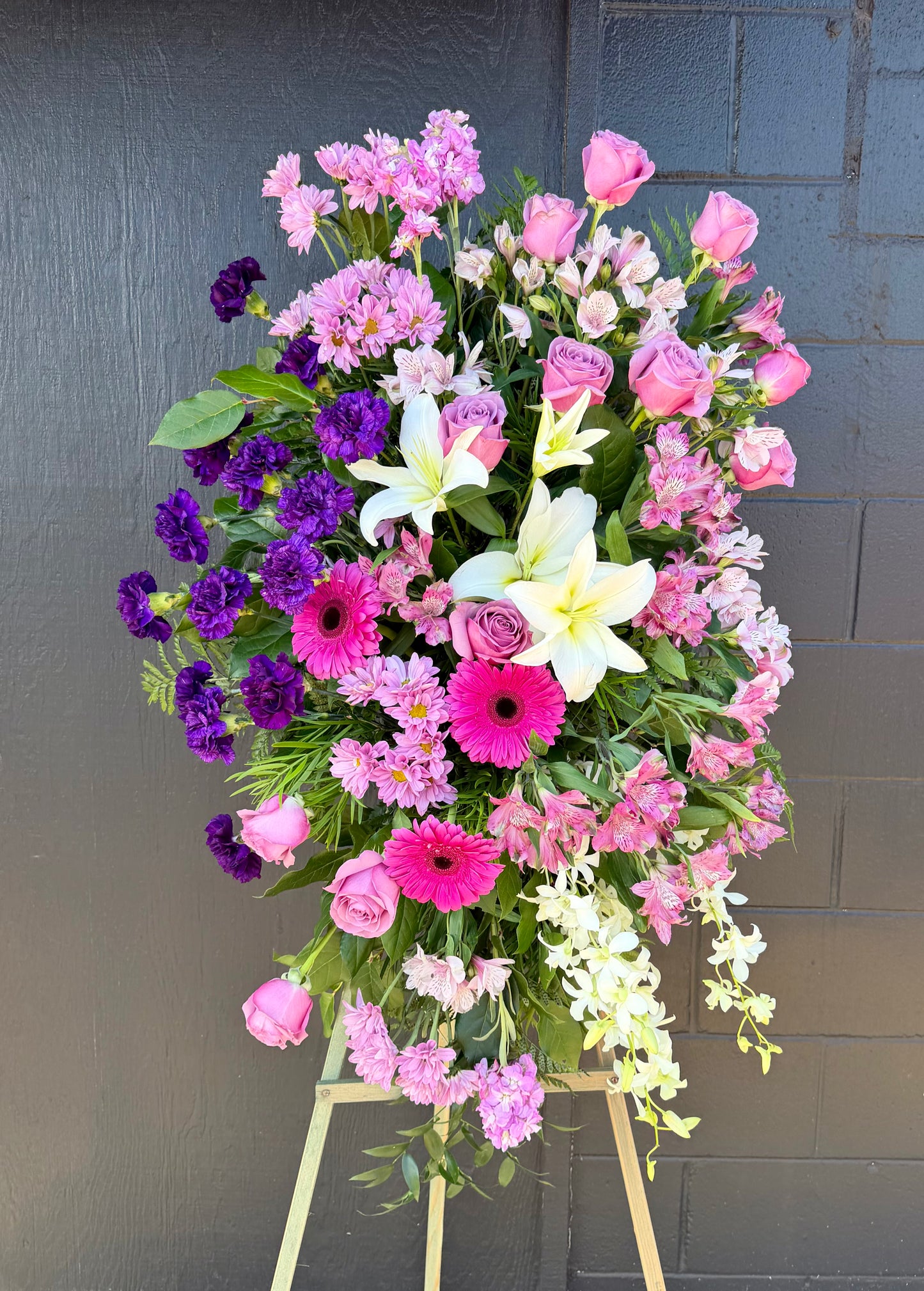 Violet Remembrance - Standing spray