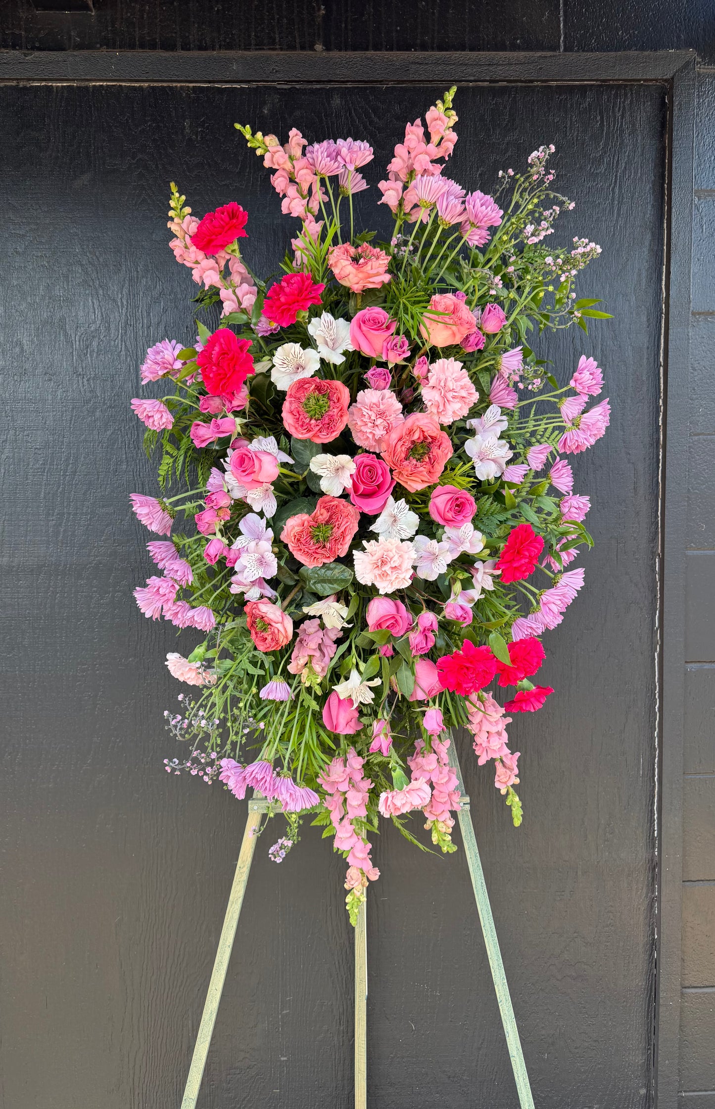 Pretty in Pink - Standing Spray