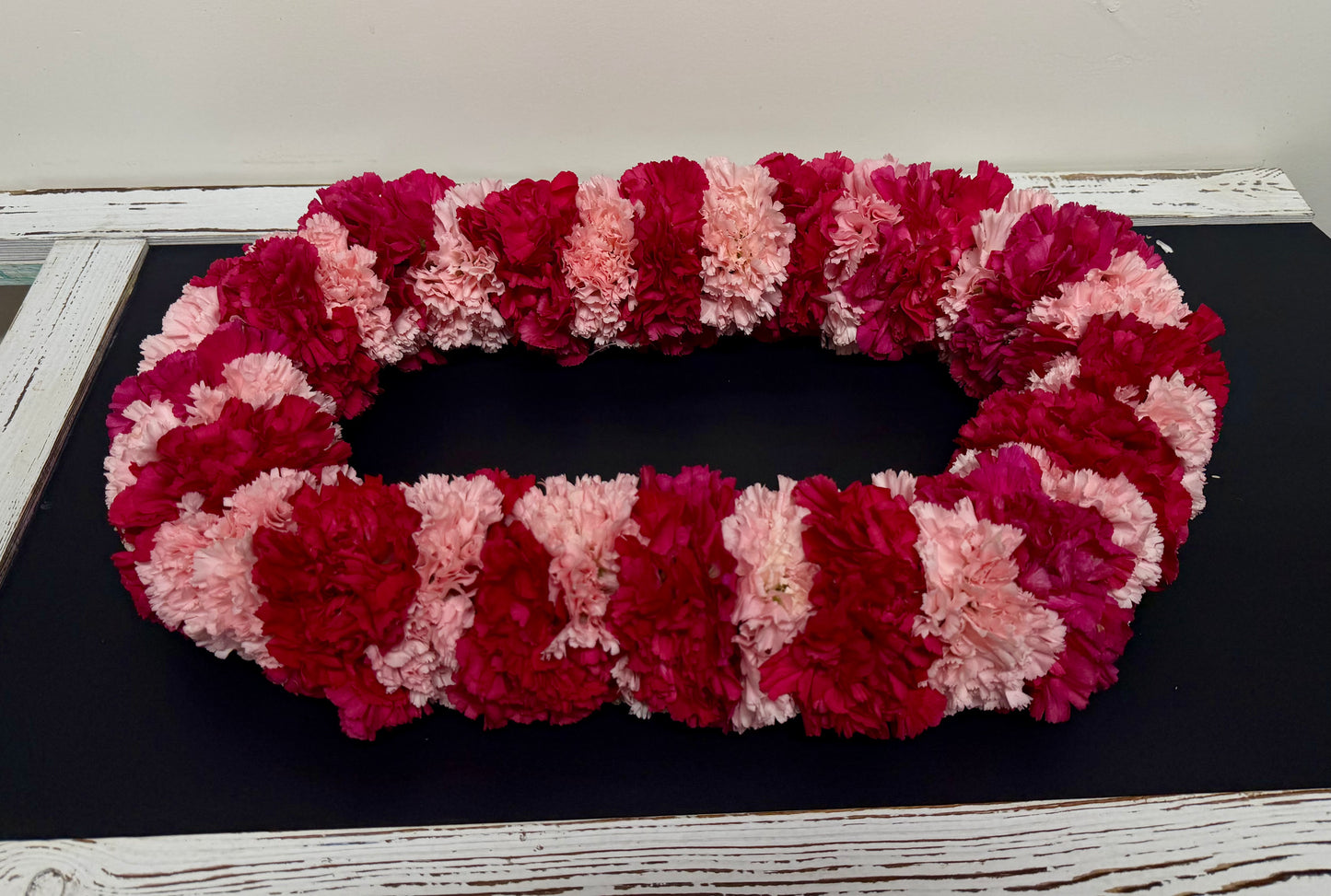 Double Carnation Lei