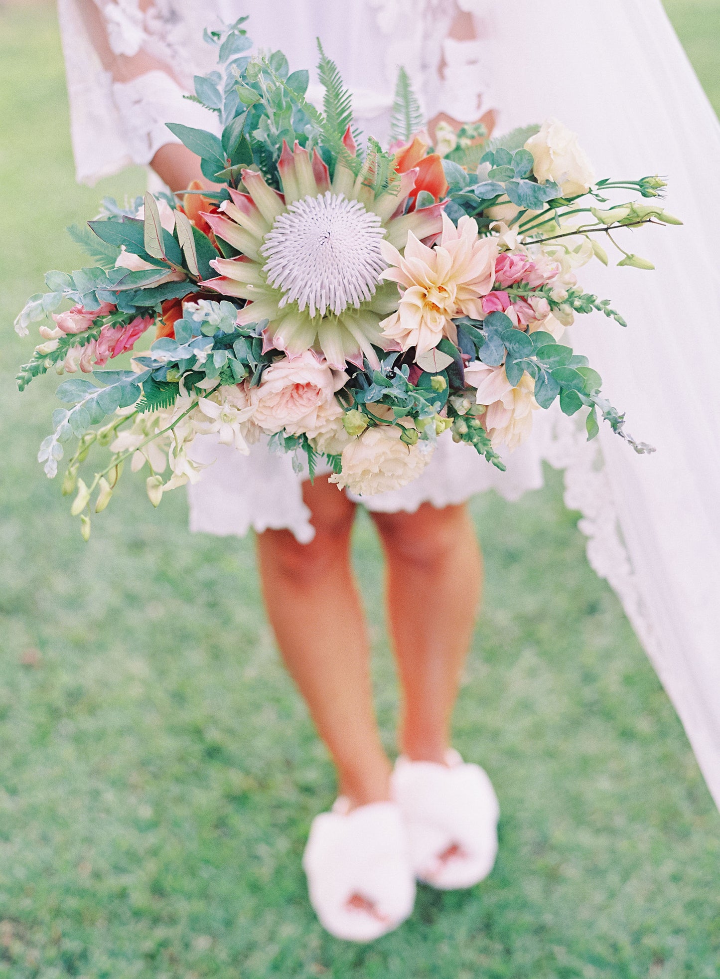 Romantic Tones - Bridal Bouquet