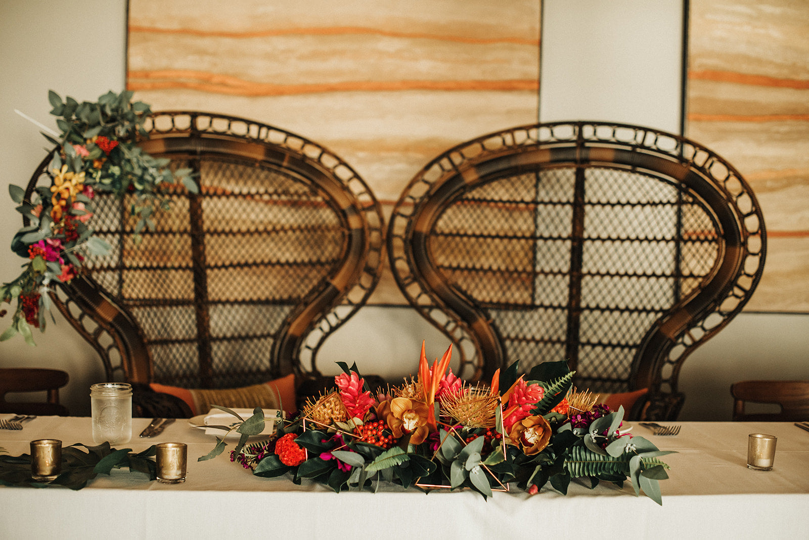 Modern Sweetheart - Long Table Decor - Fernhouse Flowers Maui